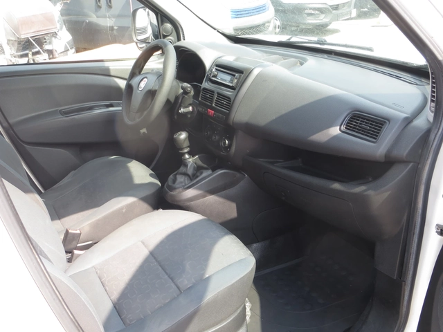 Fiat Doblo MAXI - автомобили, коли, обяви за нови и употребявани 10