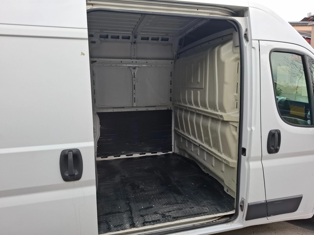 Fiat Ducato 2.3 L4 150кс. Климатик - автомобили, коли, обяви за нови и употребявани 12