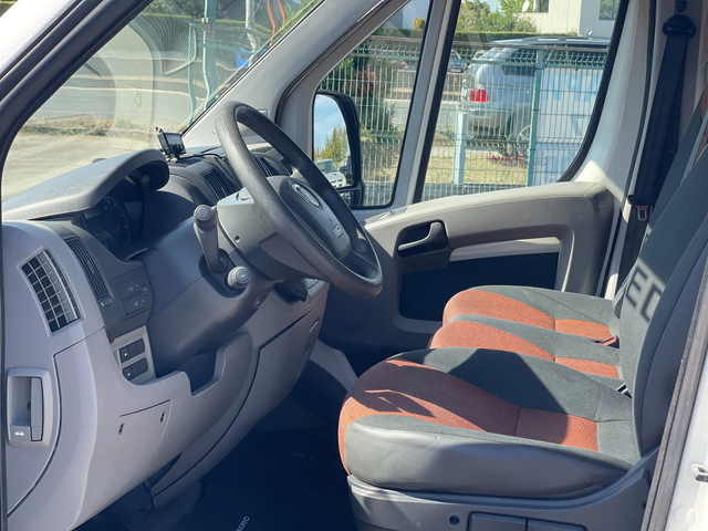 Fiat Ducato 2.3Multi-Jet - автомобили, коли, обяви за нови и употребявани 10