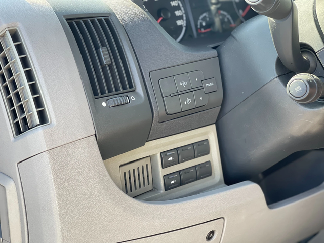 Fiat Ducato 2.3Multi-Jet - автомобили, коли, обяви за нови и употребявани 11