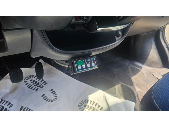 Fiat Ducato 2.8JTD ---?XLADILEN? - автомобили, коли, обяви за нови и употребявани 10