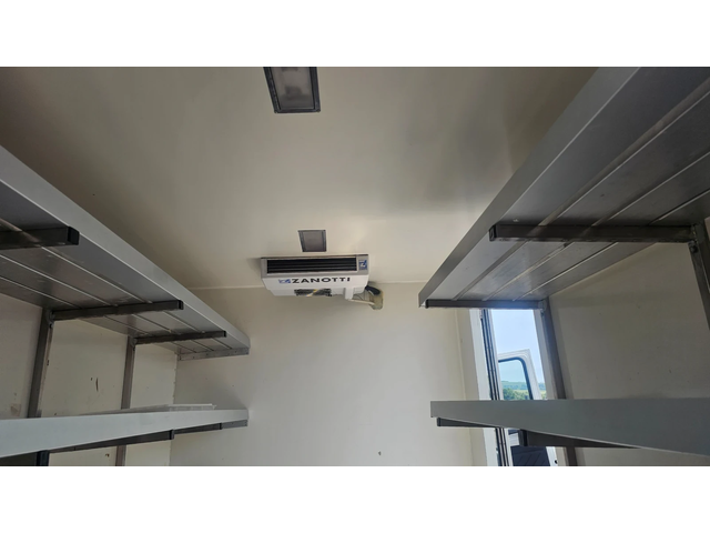 Fiat Ducato 2.8JTD ---?XLADILEN? - автомобили, коли, обяви за нови и употребявани 6