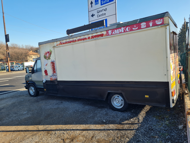 Fiat Ducato КЕМПЕР ФУУД ТРАК ОТДАВАНЕ ПОД НАЕМ - автомобили, коли, обяви за нови и употребявани 1