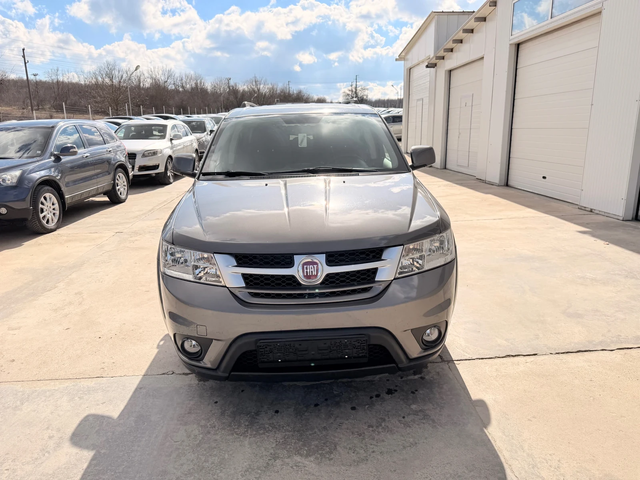 Fiat Freemont 2.0Mjet 140k.c* Navi* 7места* UNIKAT* - автомобили, коли, обяви за нови и употребявани 10