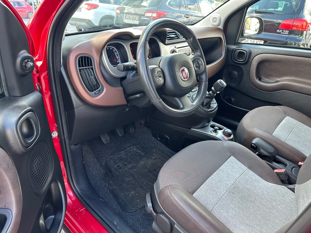 Fiat Panda CROSS 4х4 ШВЕЙЦАРИЯ - автомобили, коли, обяви за нови и употребявани 8