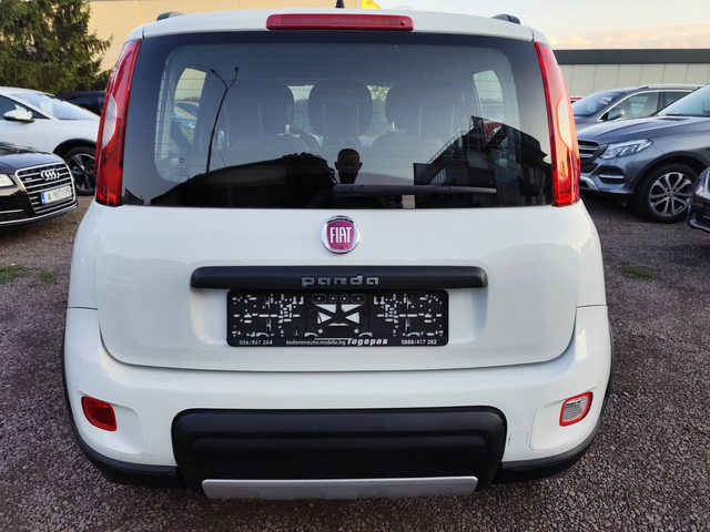 Fiat Panda 1.3 MJ 4x4 - автомобили, коли, обяви за нови и употребявани 4