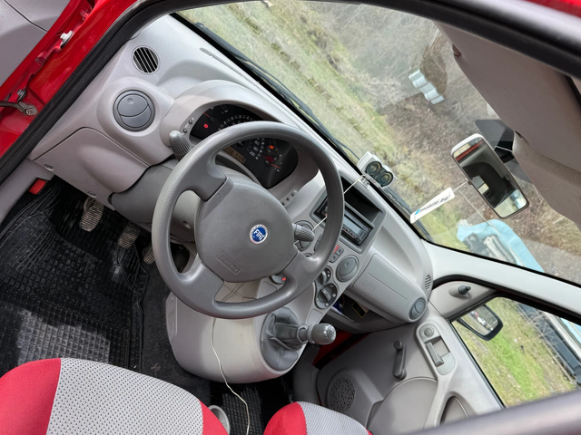 Fiat Panda 4x4 A/T гуми  81.000 km Реални Обслужен - автомобили, коли, обяви за нови и употребявани 12
