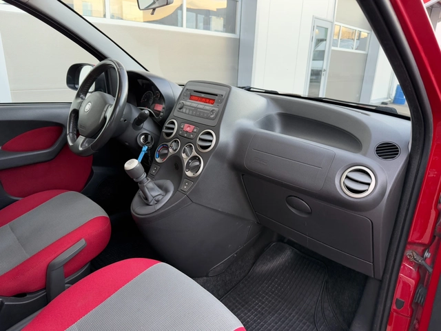 Fiat Panda 1.3 JTD Cross 4X4 - автомобили, коли, обяви за нови и употребявани 14