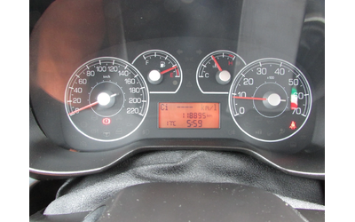 Fiat Punto 1.4T EURO4 - автомобили, коли, обяви за нови и употребявани 13