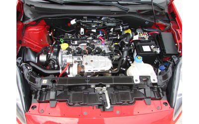 Fiat Punto 1.4T EURO4 - автомобили, коли, обяви за нови и употребявани 15