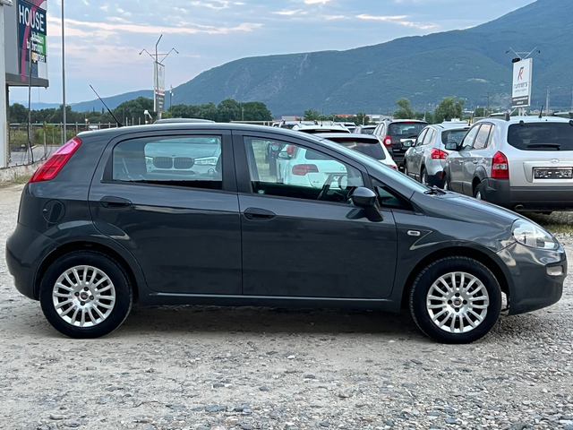 Fiat Punto 1.4i-78к.с.-GPL/ EURO6B/ ИТАЛИЯ - автомобили, коли, обяви за нови и употребявани 3