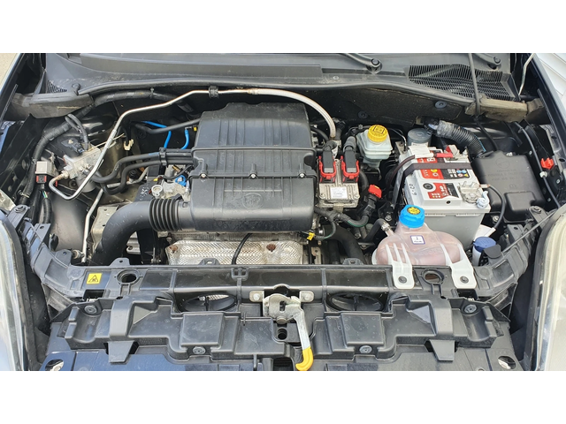 Fiat Punto 1.4 бензин 78к.с - автомобили, коли, обяви за нови и употребявани 16