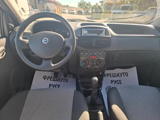 Fiat Punto 1.3multijet - автомобили, коли, обяви за нови и употребявани 8