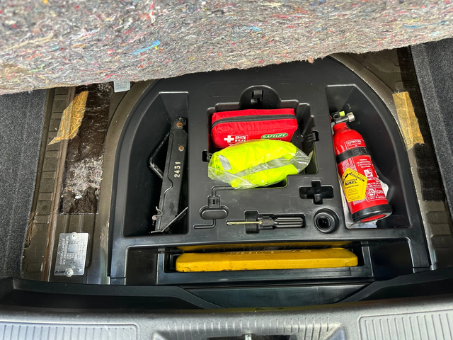 Fiat Punto 1.3 * * MultiJet* * 146000km* * ABARTH * * - автомобили, коли, обяви за нови и употребявани 16