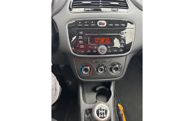 Fiat Punto EVO 1.3MJET EURO 5 - автомобили, коли, обяви за нови и употребявани 11