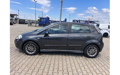 Fiat Punto 1.3MJET EURO 5 - автомобили, коли, обяви за нови и употребявани 8