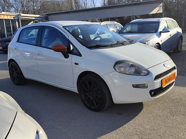Fiat Punto 1.3mJTD* EURO5B* LED* 120000km! - автомобили, коли, обяви за нови и употребявани 2