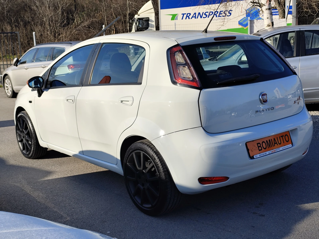 Fiat Punto 1.3mJTD* EURO5B* LED* 120000km! - автомобили, коли, обяви за нови и употребявани 5