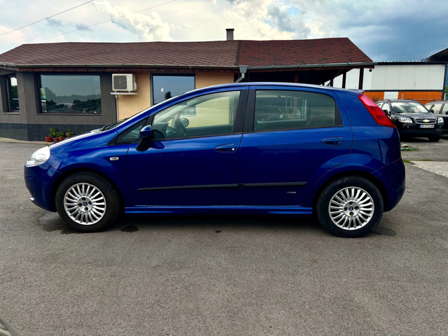 Fiat Punto - автомобили, коли, обяви за нови и употребявани 4