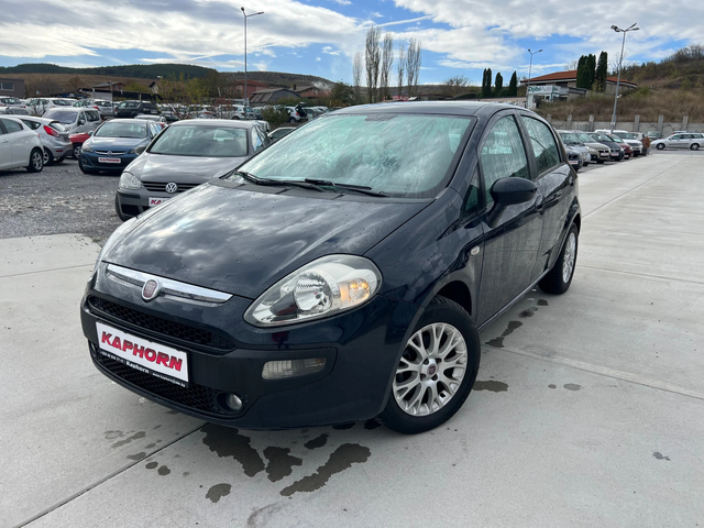 Fiat Punto 1.2i - автомобили, коли, обяви за нови и употребявани 0