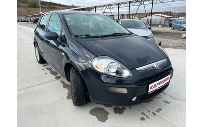 Fiat Punto 1.2i - автомобили, коли, обяви за нови и употребявани 7