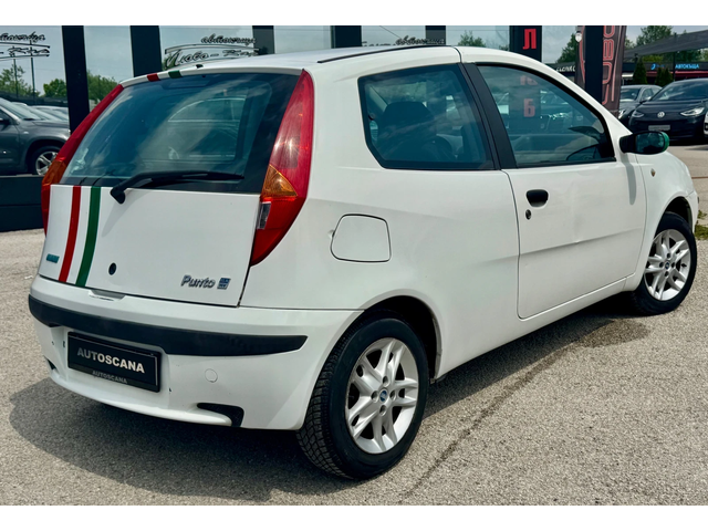 Fiat Punto Автоматик / Климатик / 136000км - автомобили, коли, обяви за нови и употребявани 4