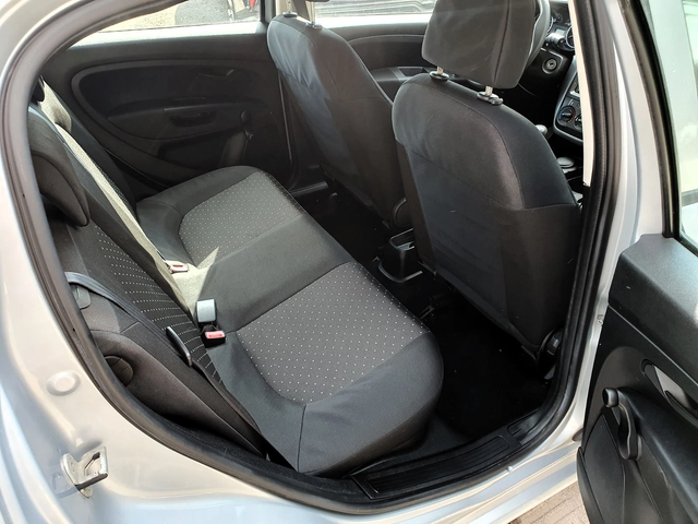 Fiat Punto 1.4 LPG Grande/Dynamic - автомобили, коли, обяви за нови и употребявани 10