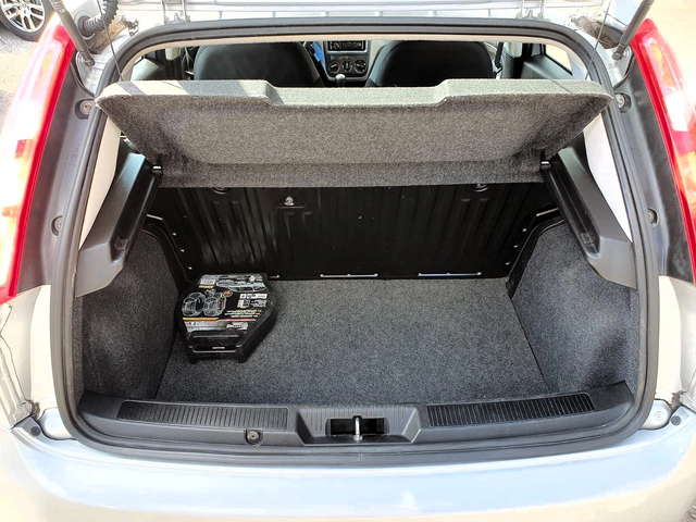 Fiat Punto 1.4 LPG Grande/Dynamic - автомобили, коли, обяви за нови и употребявани 11