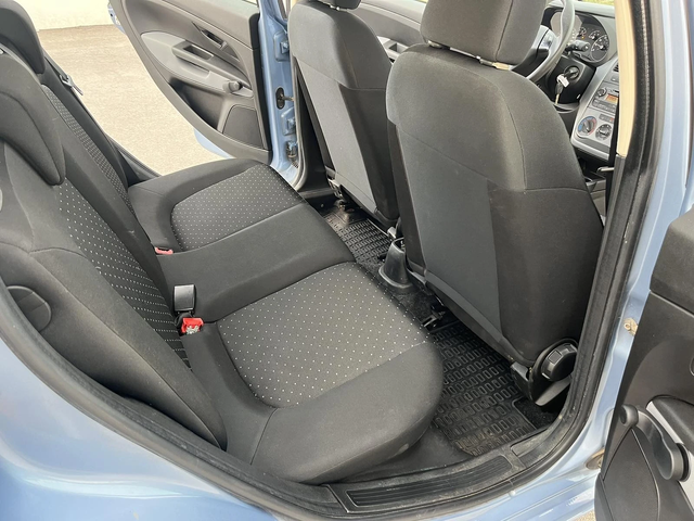 Fiat Punto 1.4I 75кс  EURO 4 КЛИМАТИК 114 000км ОБСЛУЖЕН - автомобили, коли, обяви за нови и употребявани 7