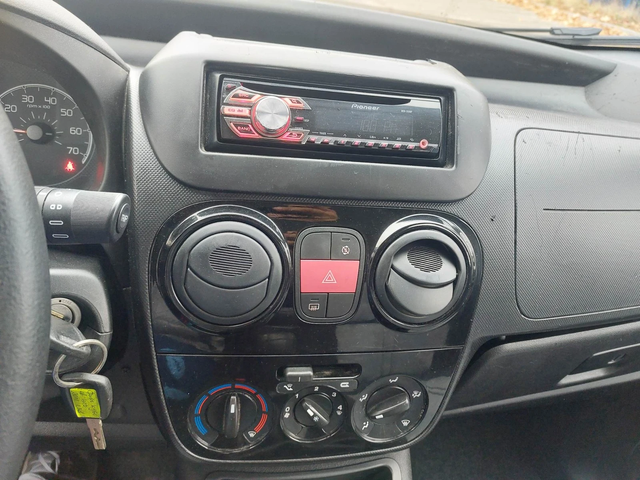 Fiat Qubo 1,3d 95ps EURO 5 - автомобили, коли, обяви за нови и употребявани 10