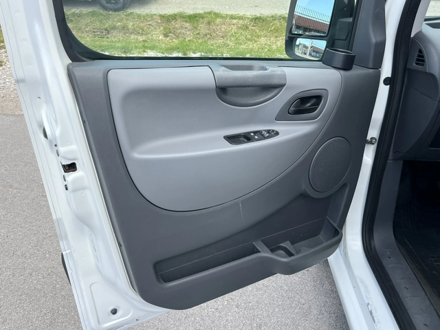 Fiat Scudo 2.0JTD 120кс КЛИМАТИК - автомобили, коли, обяви за нови и употребявани 6