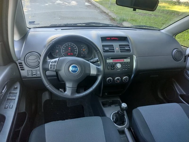 Fiat Sedici 1, 6i 107ps 4x4 - автомобили, коли, обяви за нови и употребявани 4