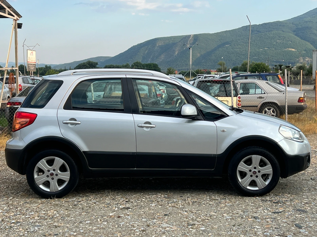 Fiat Sedici 1.6i-107к.с./ 4Х4 /ГАЗ-GPL/ Италия - автомобили, коли, обяви за нови и употребявани 3