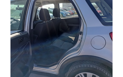 Fiat Sedici 1.6 бензин, 4х4, Италия - автомобили, коли, обяви за нови и употребявани 7