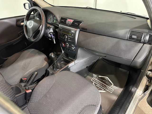 Fiat Stilo 1.9JTD - автомобили, коли, обяви за нови и употребявани 8
