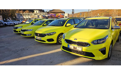 Fiat Tipo 1.4i-6ск+ Газ-ГОТОВ ЗА ТАКСИ - автомобили, коли, обяви за нови и употребявани 9