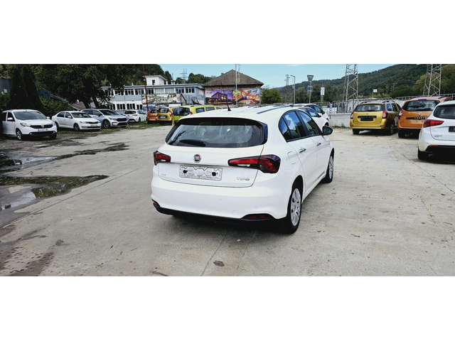 Fiat Tipo 1.4i+ ЗаводскаГаз-ХЕЧБЕК* внос от14.10 - автомобили, коли, обяви за нови и употребявани 5