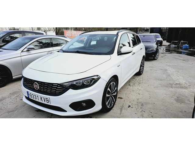 Fiat Tipo 1.4i 120кс+ ЗАВОДСКА ГАЗ-ПОДХОДЯЩИ ЗА ТАКСИ - автомобили, коли, обяви за нови и употребявани 9