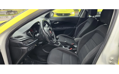 Fiat Tipo 1.4i-120кс-Заводска Газ-Готов за такси* НАЛИЧЕН - автомобили, коли, обяви за нови и употребявани 12