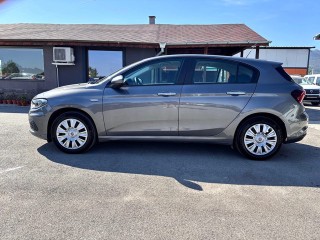 Fiat Tipo - автомобили, коли, обяви за нови и употребявани 4