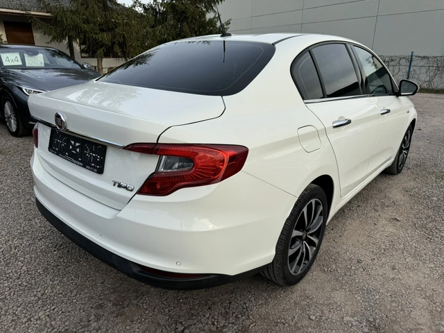 Fiat Tipo 1.6MJ Lounge120к.с - автомобили, коли, обяви за нови и употребявани 6