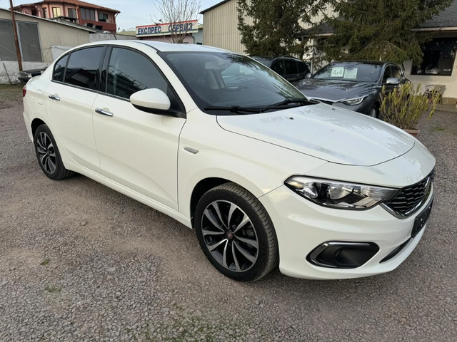 Fiat Tipo 1.6MJ Lounge120к.с - автомобили, коли, обяви за нови и употребявани 8