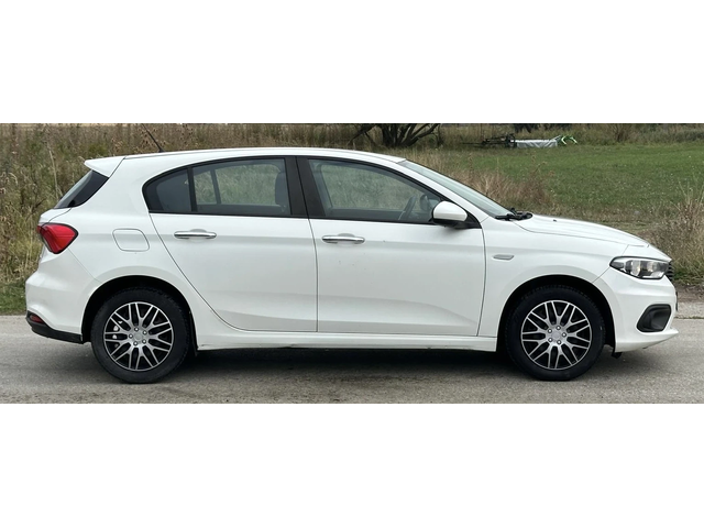 Fiat Tipo 1.6d / 120кс - автомобили, коли, обяви за нови и употребявани 4