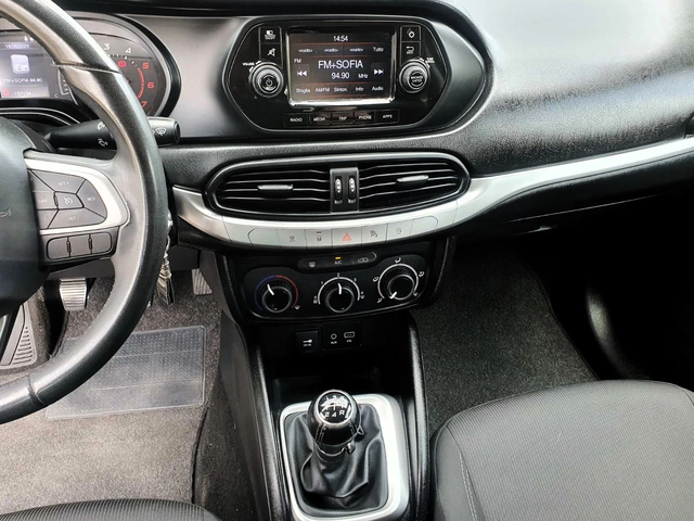 Fiat Tipo 1.3m-jet/95/Easy - автомобили, коли, обяви за нови и употребявани 8