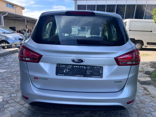 Ford B-MAX Titanium - автомобили, коли, обяви за нови и употребявани 5