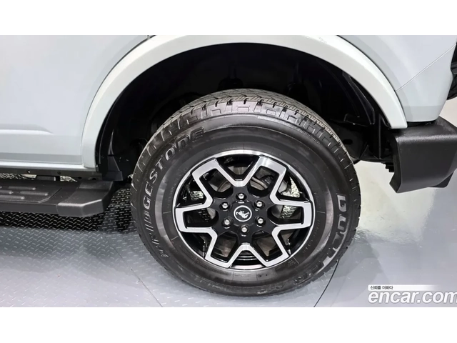 Ford Bronco - автомобили, коли, обяви за нови и употребявани 9