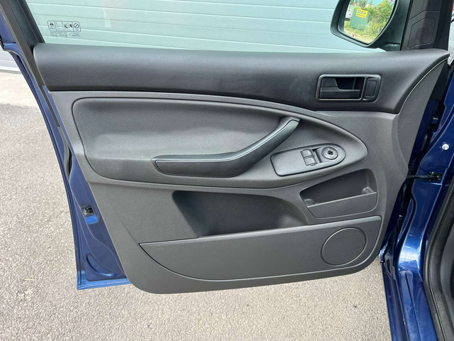 Ford C-max 1.6I - автомобили, коли, обяви за нови и употребявани 7