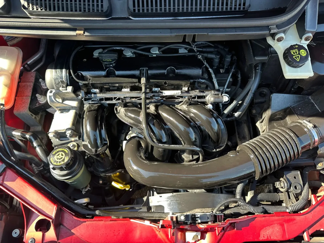 Ford C-max 1, 600 EURO4 - автомобили, коли, обяви за нови и употребявани 14