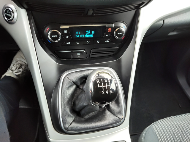 Ford C-max 1, 6d 116ps 6ck - автомобили, коли, обяви за нови и употребявани 9