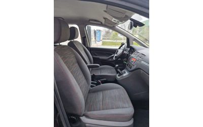 Ford C-max 1.8 / 125 к. с. - автомобили, коли, обяви за нови и употребявани 7